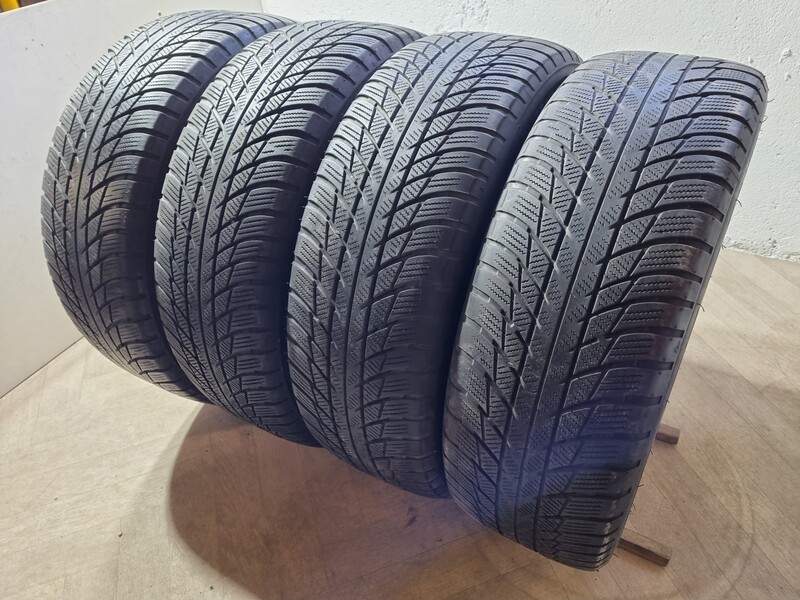 Bridgestone 5mm, 2018m R17 universalios padangos lengviesiems