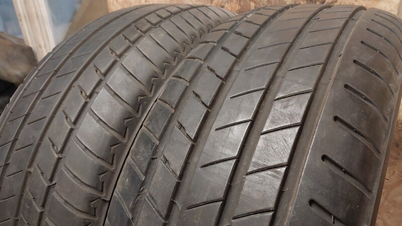 Photo 2 - Bridgestone Alenza 001 R19 summer tyres passanger car