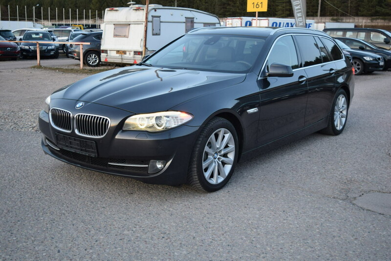 Photo 1 - Bmw 520 d Touring 2011 y