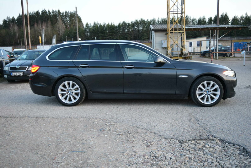 Photo 4 - Bmw 520 d Touring 2011 y