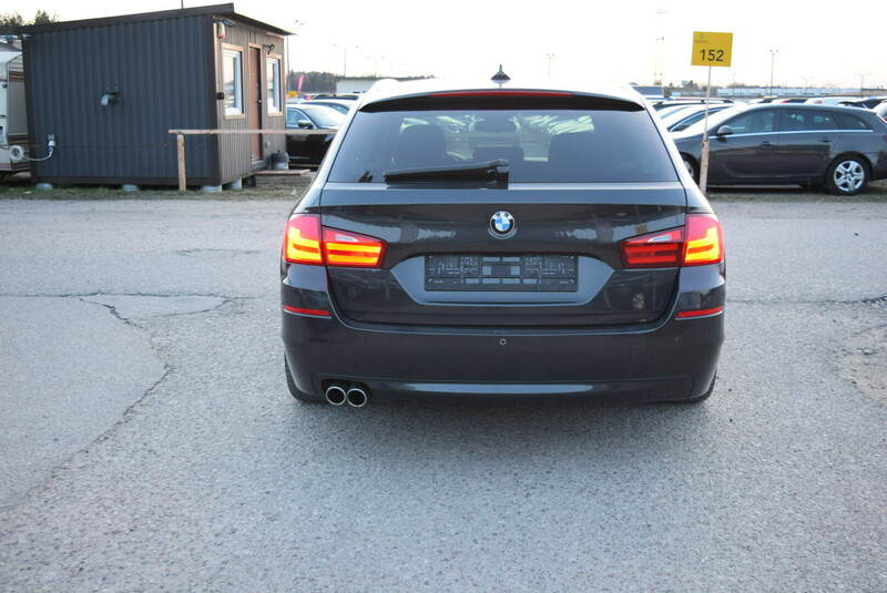 Photo 6 - Bmw 520 d Touring 2011 y