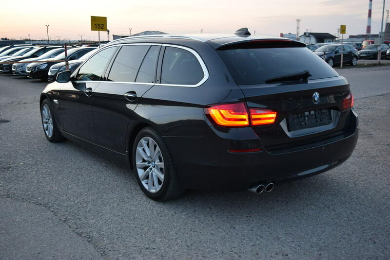 Photo 7 - Bmw 520 d Touring 2011 y
