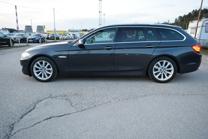 Photo 8 - Bmw 520 d Touring 2011 y