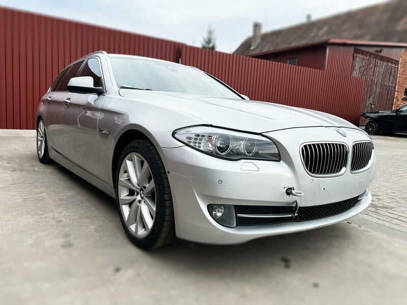 Photo 2 - Bmw 530 2013 y parts