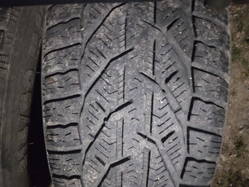 Photo 2 - Kormoran Snow R16 winter tyres passanger car