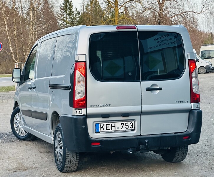 Photo 12 - Peugeot Expert 2007 y Heavy minibus
