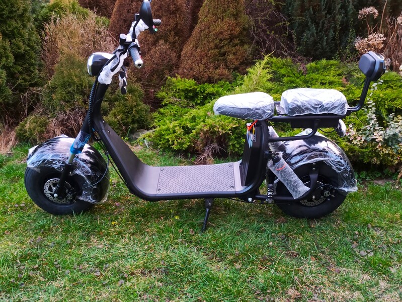Photo 6 - Kita Electric scooter