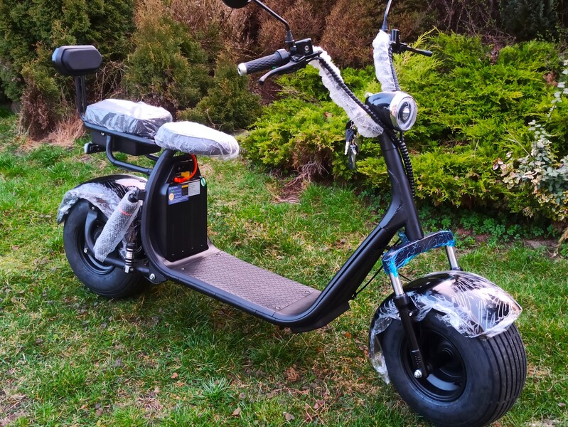 Photo 10 - Kita Electric scooter