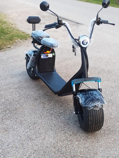 Photo 19 - Kita Electric scooter