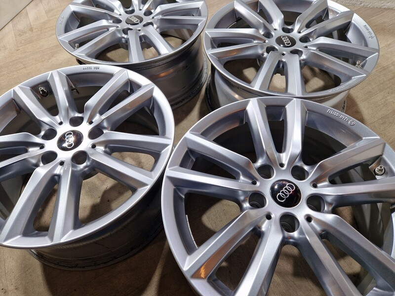 Photo 2 - Audi A5, A6 A5 light alloy R17 rims