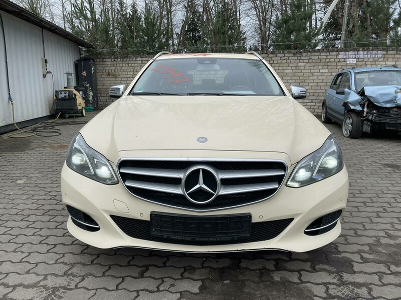 Nuotrauka 2 - Mercedes-Benz E Klasė 2013 m dalys