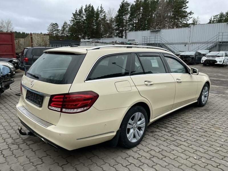 Nuotrauka 8 - Mercedes-Benz E Klasė 2013 m dalys