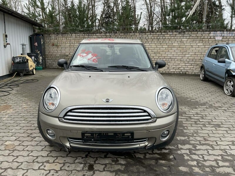 Фотография 2 - Mini Clubman 2009 г запчясти