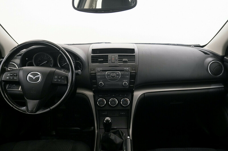Фотография 5 - Mazda 6 2010 г Седан