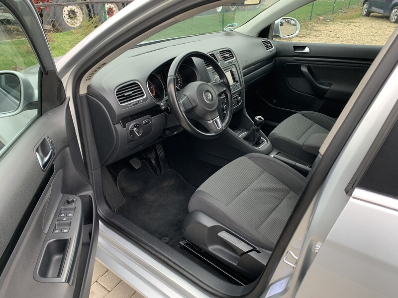 Photo 15 - Volkswagen Golf TDI Comfortline 2010 y