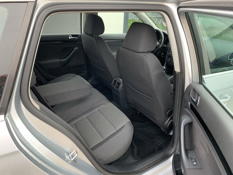 Photo 25 - Volkswagen Golf TDI Comfortline 2010 y