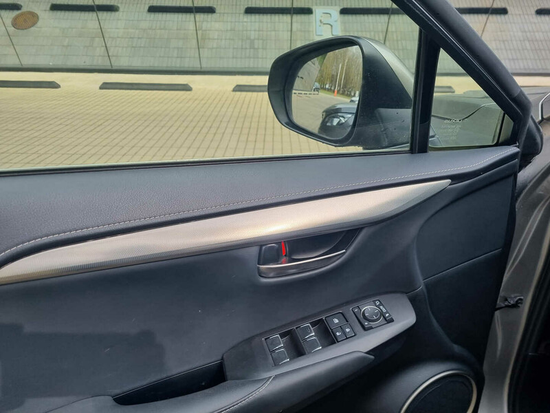 Nuotrauka 13 - Lexus NX 300h 2018 m Visureigis