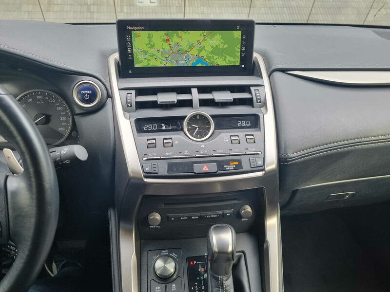 Nuotrauka 18 - Lexus NX 300h 2018 m Visureigis