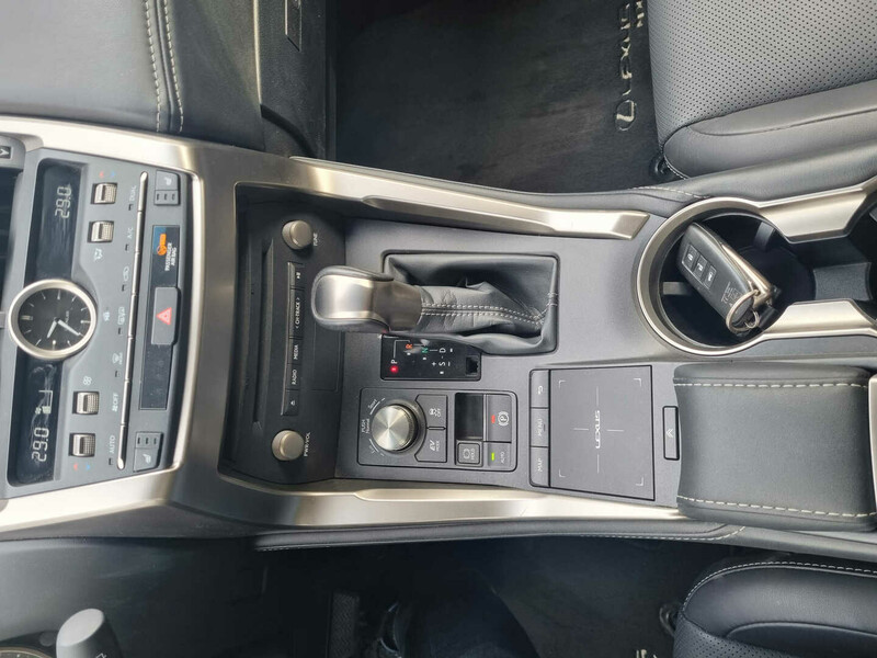 Nuotrauka 19 - Lexus NX 300h 2018 m Visureigis