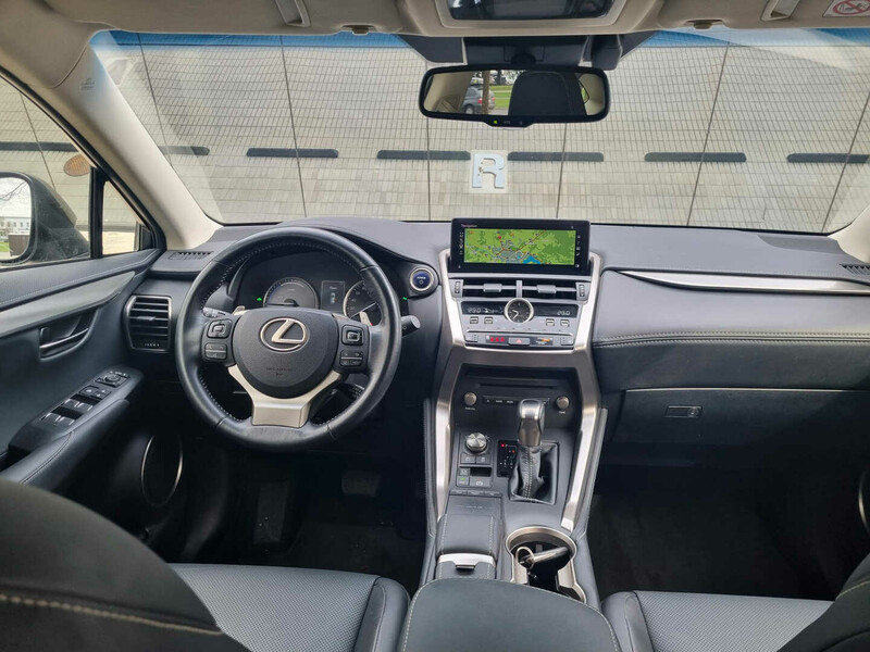 Nuotrauka 22 - Lexus NX 300h 2018 m Visureigis