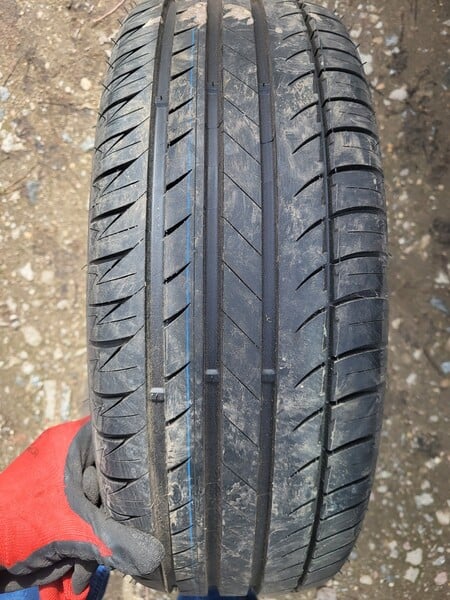 R17 summer tyres passanger car