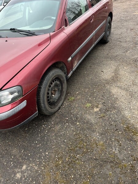 Photo 2 - Volvo S60 2004 y parts