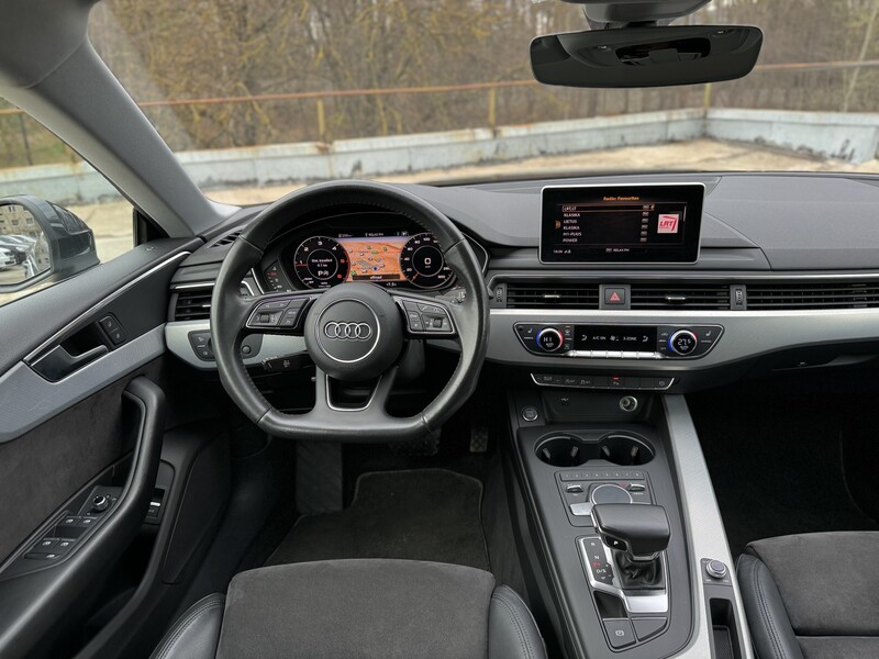 Фотография 3 - Audi A5 35 TDI 2019 г