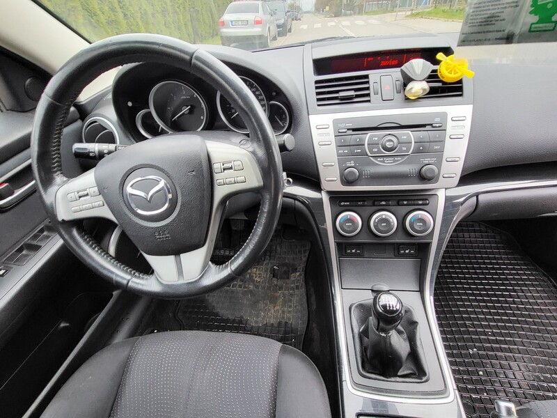 Фотография 9 - Mazda 6 2010 г Седан