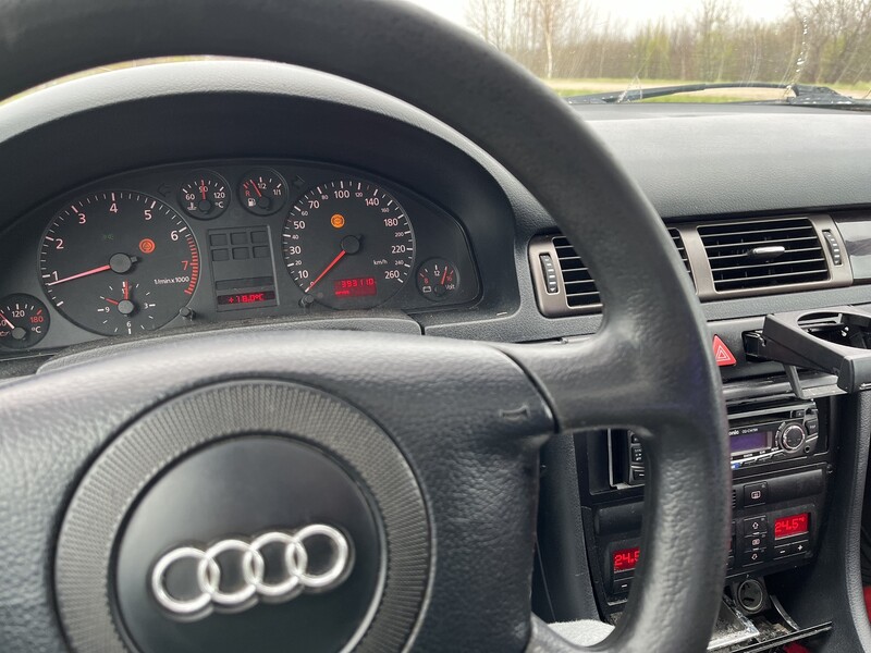 Audi A6 C5 1998 m
