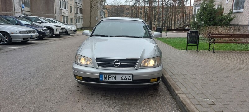 Photo 1 - Opel Omega 2003 y Sedan