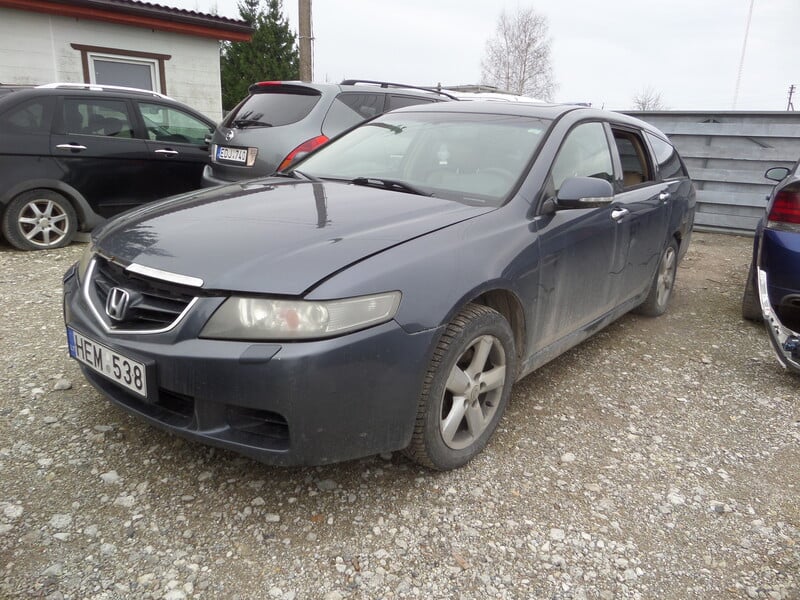 Photo 2 - Honda Accord  6 begiu 2.2 var. 2004 y parts