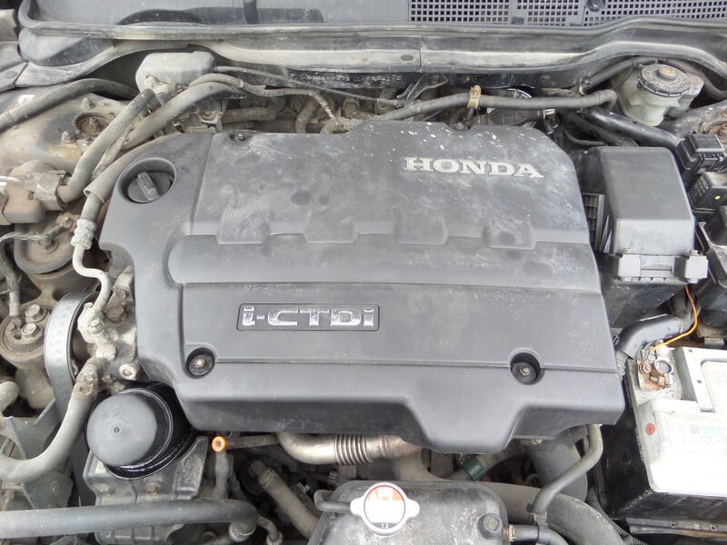 Photo 5 - Honda Accord  6 begiu 2.2 var. 2004 y parts