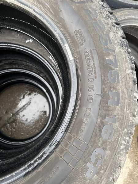 Photo 4 - Continental R16C summer tyres minivans