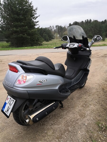Photo 4 - Piaggio X9 2005 y Scooter / moped