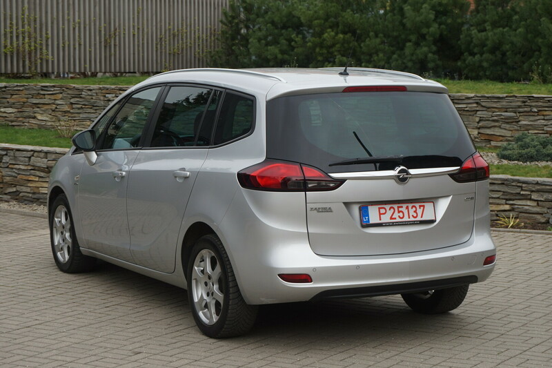 Photo 3 - Opel Zafira Tourer 2013 y Van