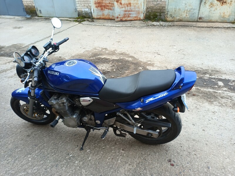 Photo 2 - Suzuki GSF / Bandit 2000 y Classical / Streetbike motorcycle