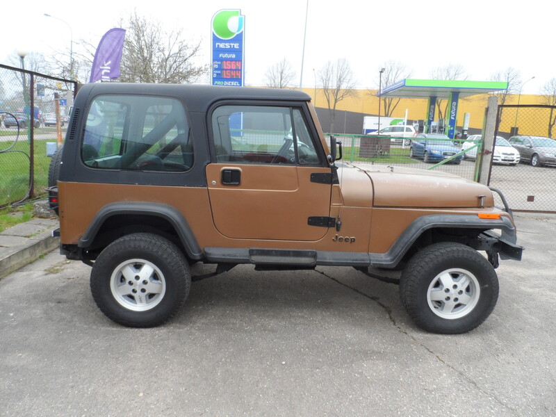 Photo 15 - Jeep Wrangler 1987 y Off-road / Crossover