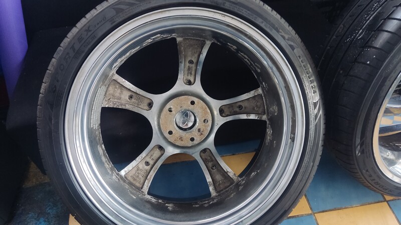 Photo 19 - Light alloy R24 rims