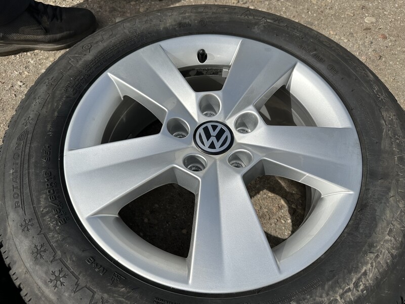 Nuotrauka 4 - Volkswagen R16 lengvojo lydinio ratlankiai