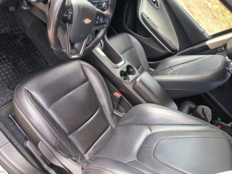 Nuotrauka 8 - Chevrolet Volt 2013 m Sedanas