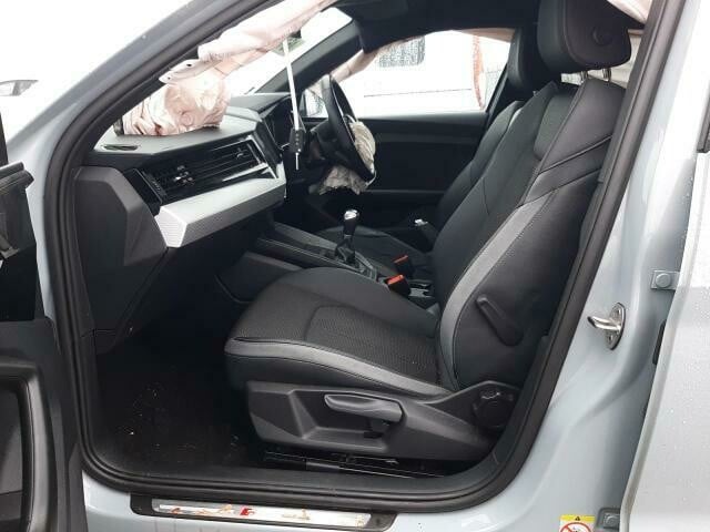 Photo 5 - Audi A1 2022 y parts