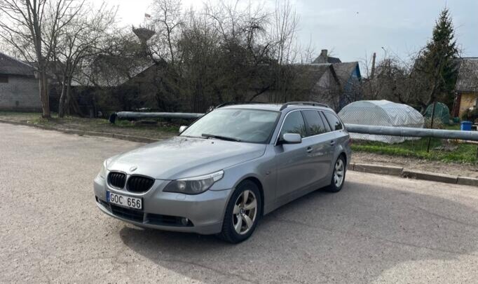 Photo 2 - Bmw 525 d Touring 2006 y