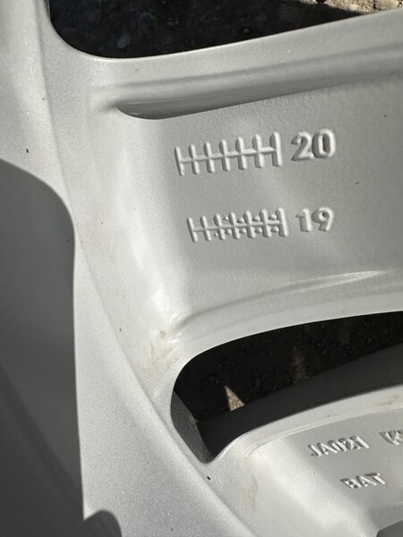 Nuotrauka 7 - Ford R19 lengvojo lydinio ratlankiai