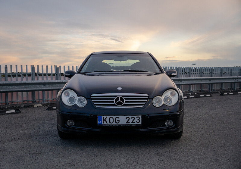 Mercedes-Benz C 200 W203 CDI 2003 г