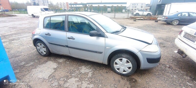 Photo 3 - Renault Megane 2003 y parts