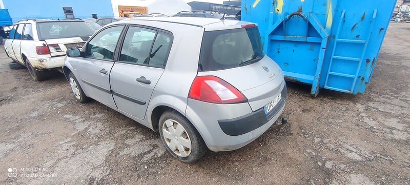 Photo 5 - Renault Megane 2003 y parts