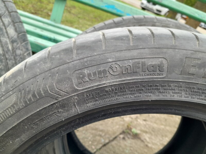 Photo 2 - Goodyear R17 summer tyres passanger car