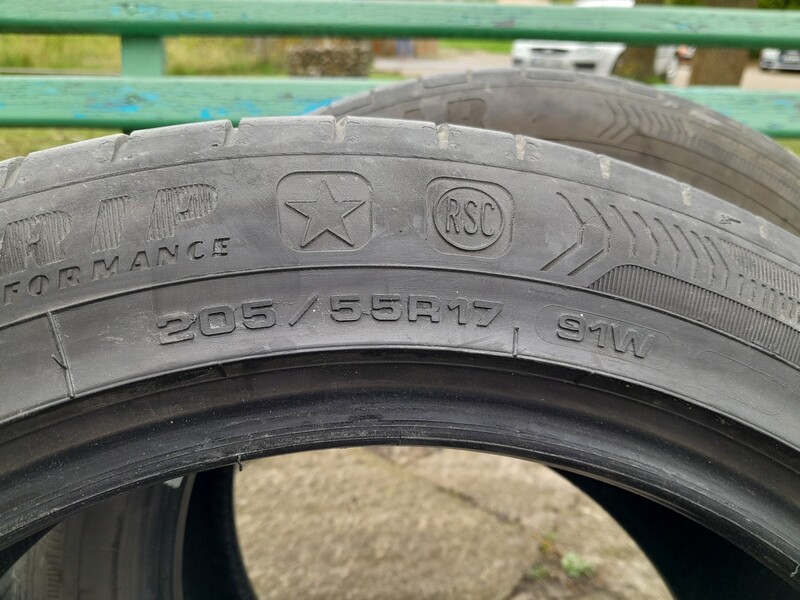 Photo 3 - Goodyear R17 summer tyres passanger car