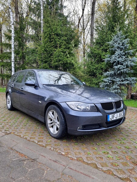 Photo 1 - Bmw 320 d Touring 2007 y