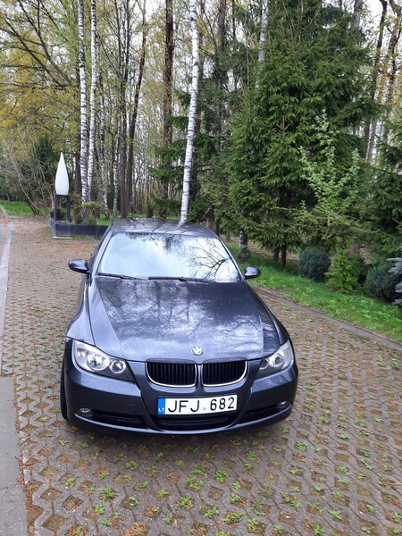 Photo 4 - Bmw 320 d Touring 2007 y